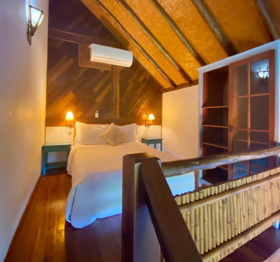 Pousada Bungalow Praia do Rosa Buitenkant foto